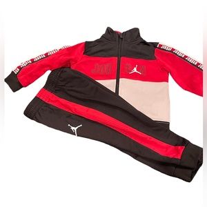 Jordan 2 Piece Set
